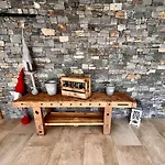 Holiday home Le Des Abeilles