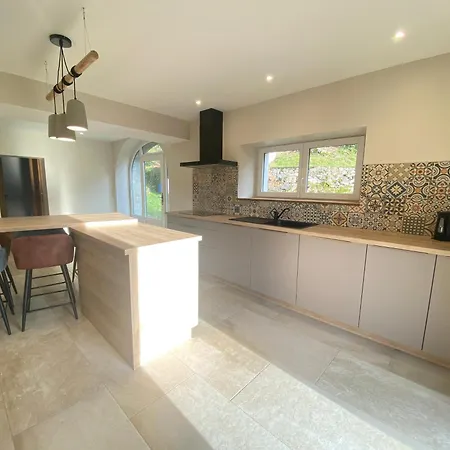 Le Des Abeilles Holiday home Rupt-sur-Moselle