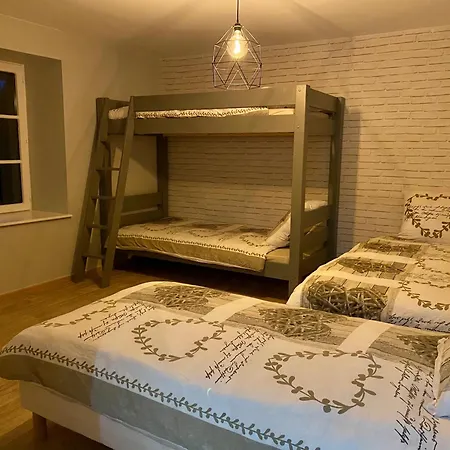 Le Des Abeilles Holiday home