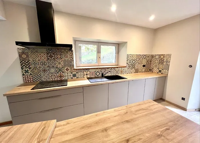 Le Des Abeilles Hébergement de vacances